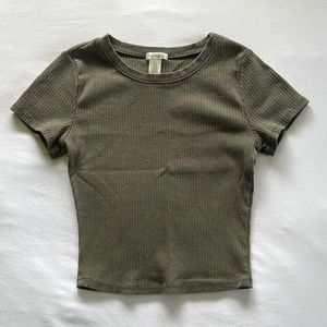 Green ribbed crop top